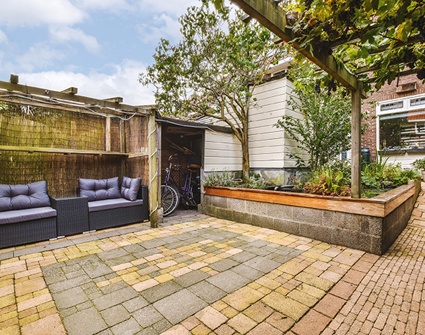 Paver Patios, Walkways, Driveways Installation and Repair Vancouver - At Onsite, we specialize in the design, installation and repair of paver patios, walkways, and driveways in Surrey, Vancouver, BC.